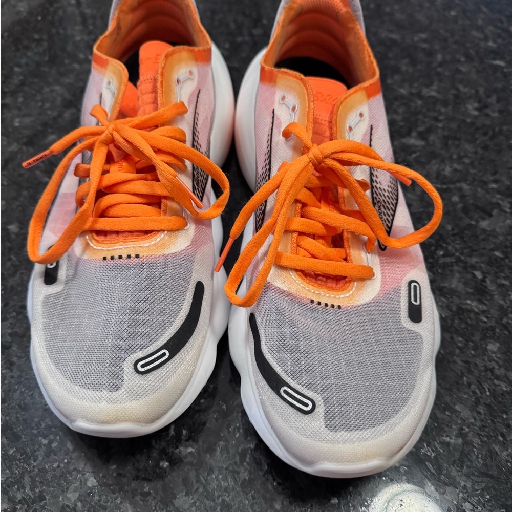 Brooks Men's Orange and White Athletic Shoes